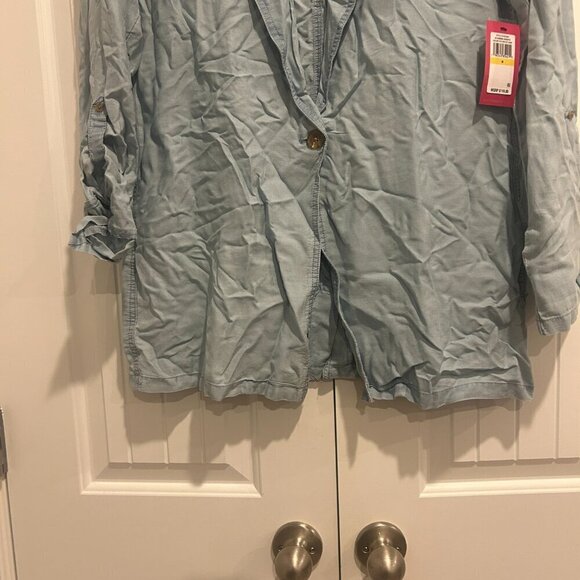Vince Camuto "Denim" Button Top Women’s Size M - Picture 5 of 6